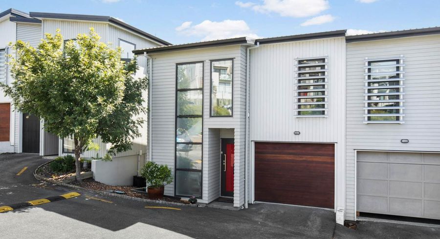  at 42 Makamaka Lane, Albany Heights, Auckland