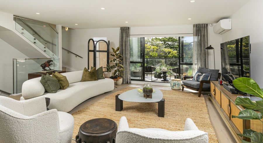  at 19C Hastings Road, Mairangi Bay, Auckland