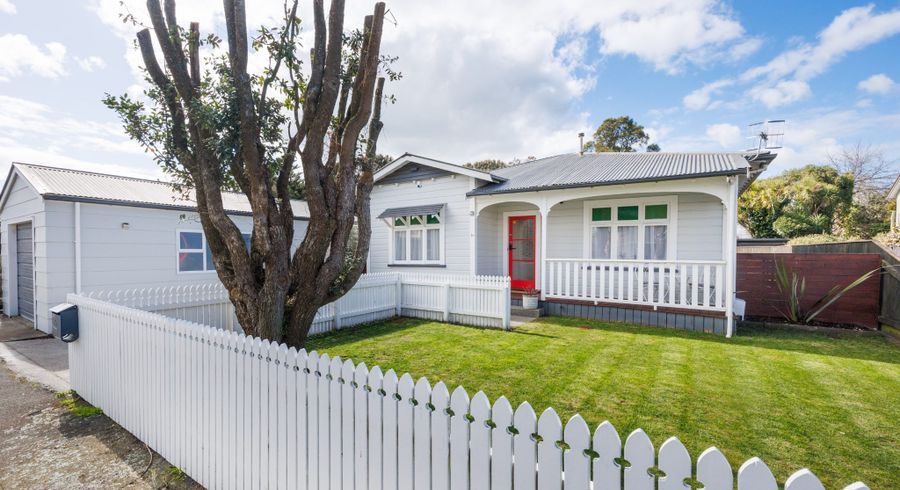 at 15 Colombo Street, Hokowhitu, Palmerston North, Manawatu / Whanganui