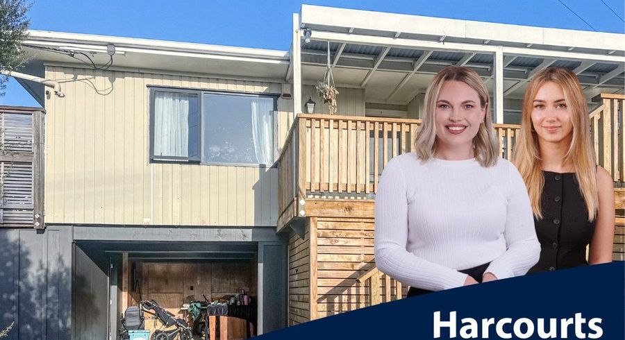  at 323a Triangle Road, Massey, Waitakere City, Auckland
