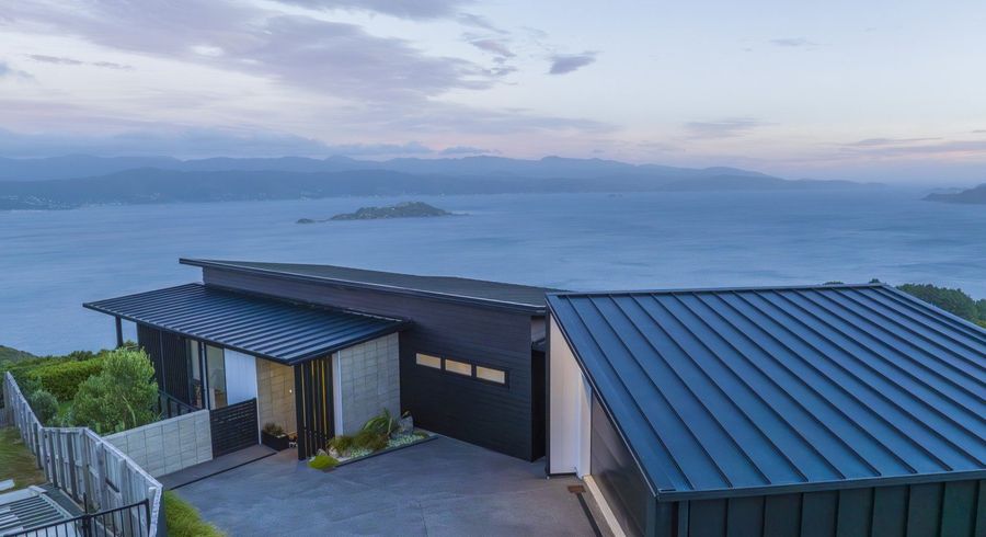  at 7 Promontory Crescent, Newlands, Wellington, Wellington