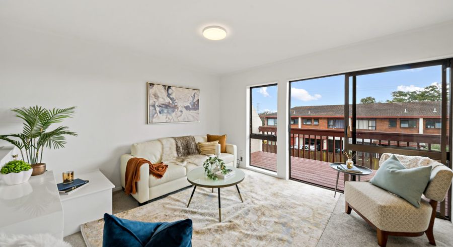  at 3/2a Jarman Road, Mount Wellington, Auckland City, Auckland