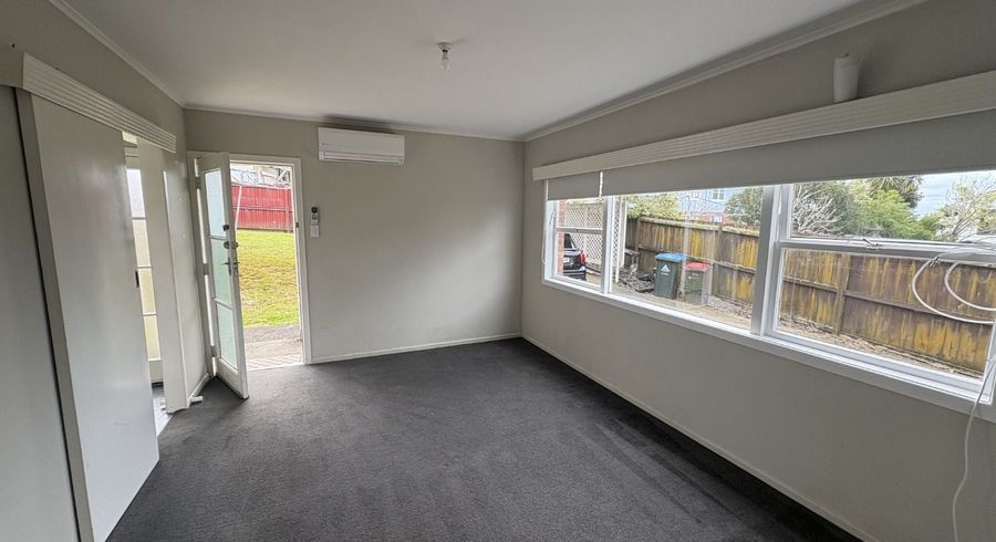  at 2/12 Strong Street, Saint Johns, Auckland City, Auckland