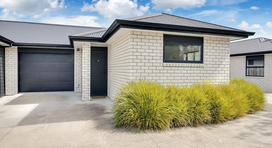  at 2/11 Forster Avenue, Hillcrest, Hamilton, Waikato