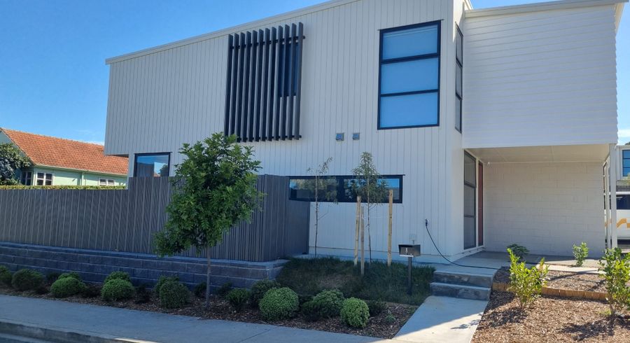  at 8 Dunkirk Terrace, Mount Albert, Auckland City, Auckland