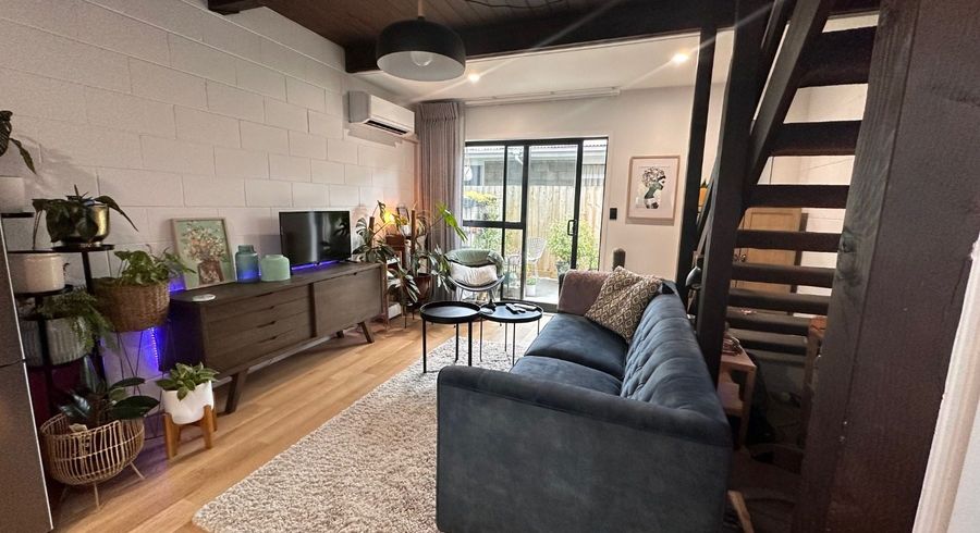  at 2/9 Sherborne Street, St Albans, Christchurch