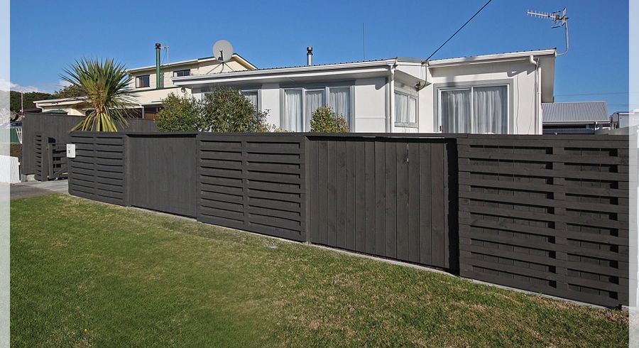 at 10 Pratt Avenue, Foxton Beach, Horowhenua, Manawatu / Whanganui