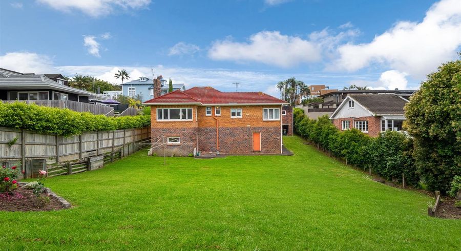  at 3 Rarere Road, Takapuna, North Shore City, Auckland