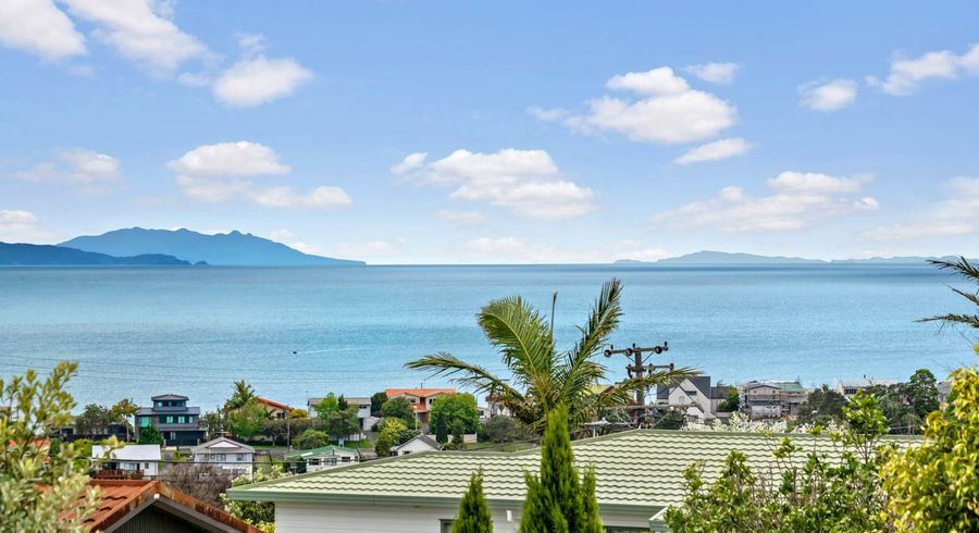  at 9 Brightside Road, Stanmore Bay, Whangaparaoa