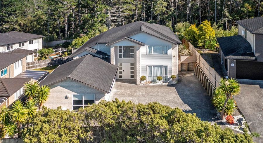  at 68 Harrowglen Drive, Albany, North Shore City, Auckland