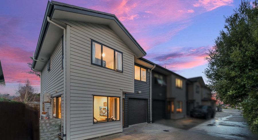  at 160D Hill Road, Manurewa, Auckland