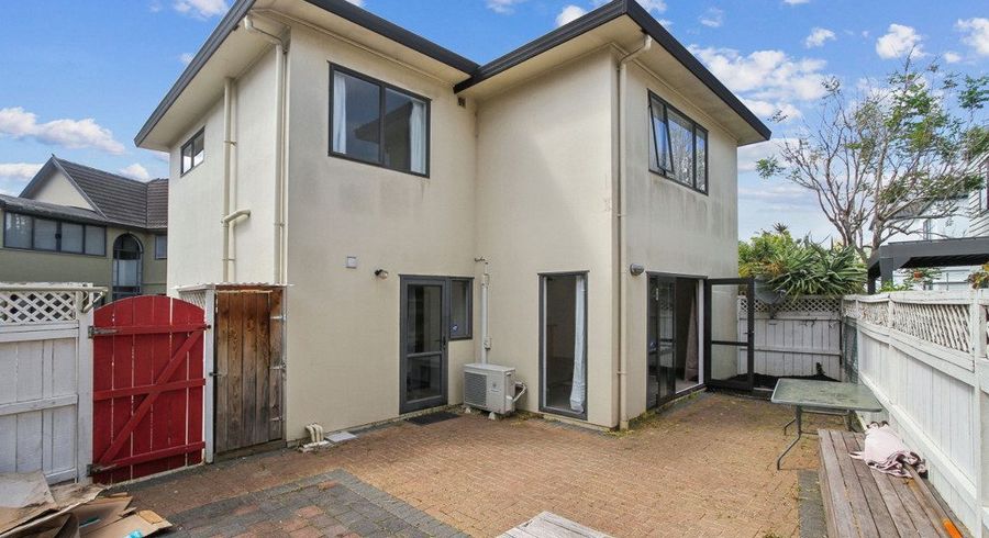  at 8B/13 Harrison Road, Mount Wellington, Auckland City, Auckland