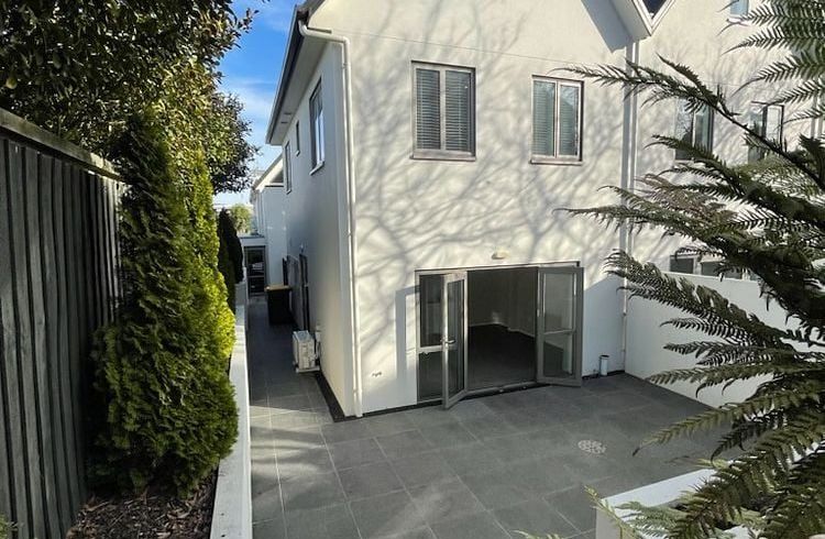  at 8/155 Peterborough Street, City Centre, Christchurch City, Canterbury