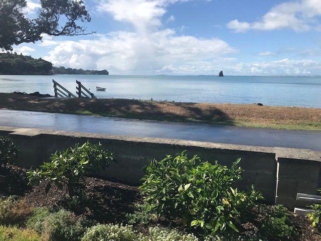  at 8D Matakatia Pde, Matakatia Bay, Rodney, Auckland