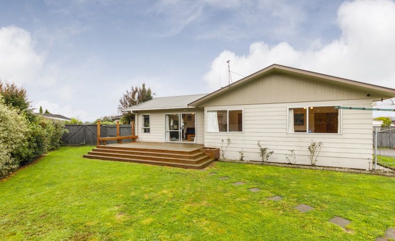  at 5 Pluto Place, Milson, Palmerston North