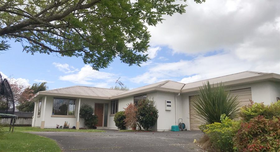  at 8 Maidstone Place, Rototuna North, Hamilton