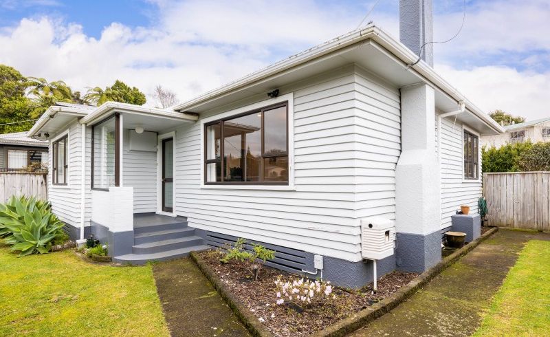  at 32 Awanui Street, Merrilands, New Plymouth