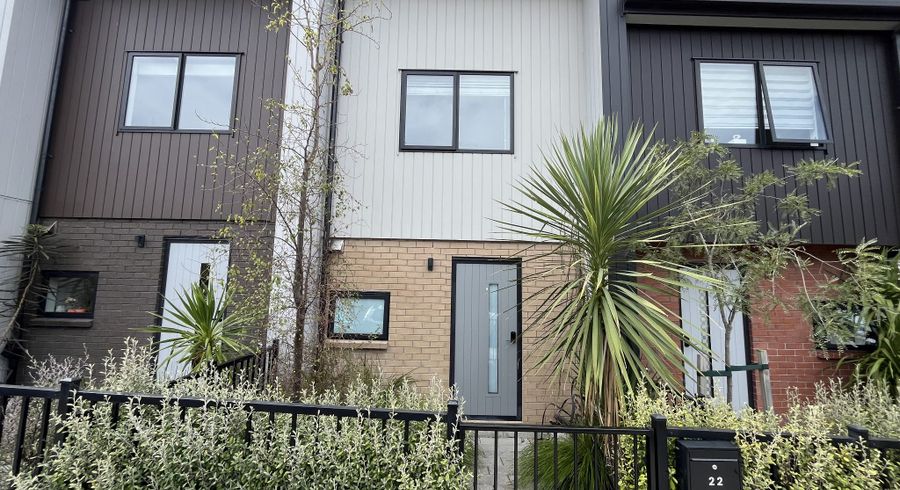  at 22 Jabuka Street, Henderson, Waitakere City, Auckland