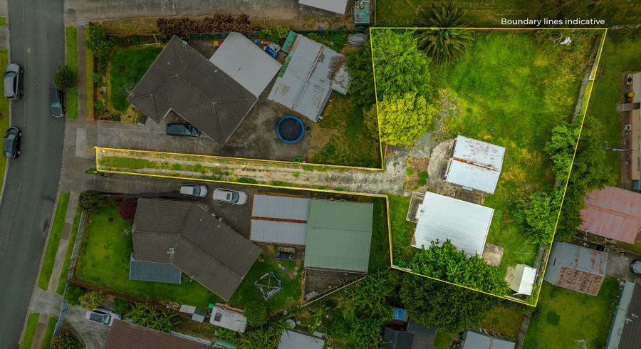  at 5 Tacon Place, Mangere, Auckland