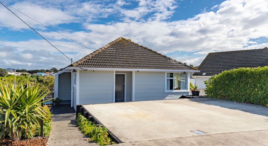  at 15 Chaffey Crescent, Titahi Bay, Porirua