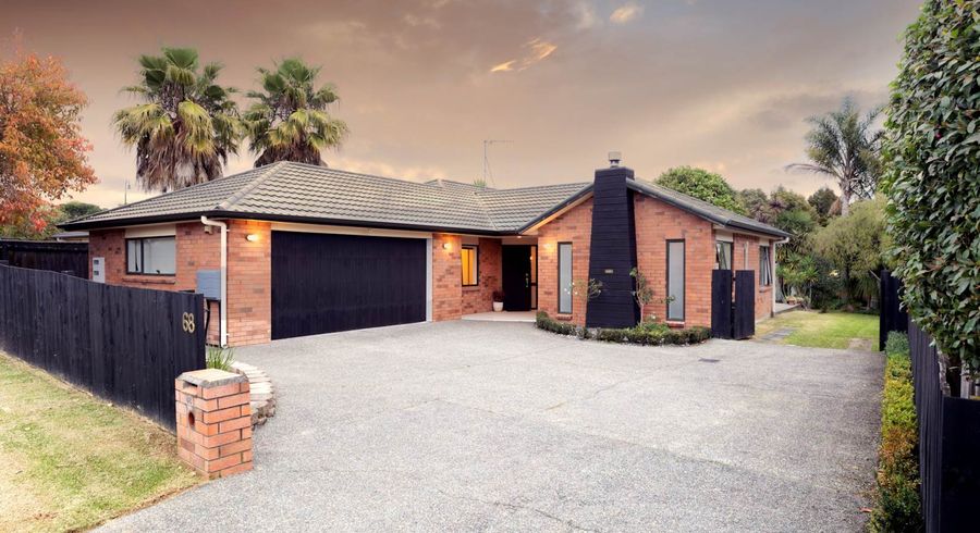  at 68 Wairere Road, The Gardens, Auckland
