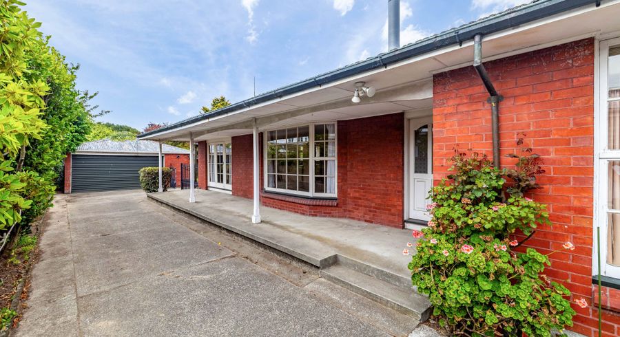  at 12 Newbridge Place, Ilam, Christchurch