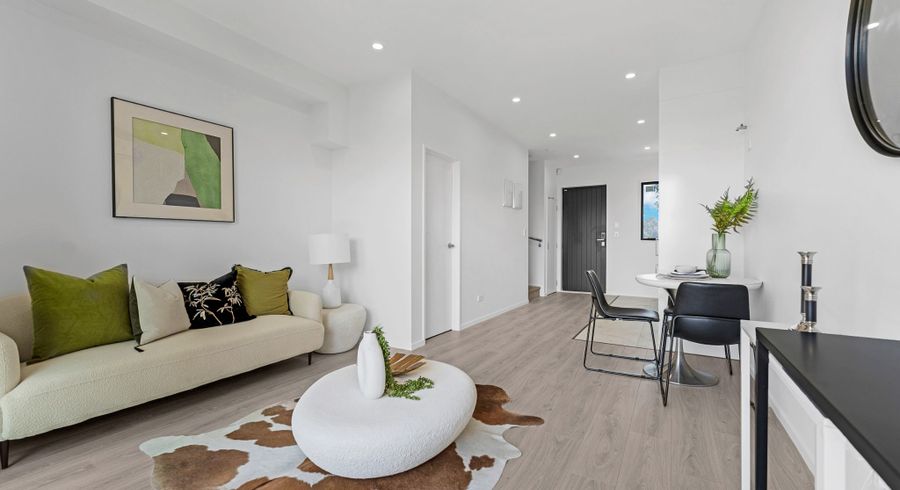 at 17/17 Barneys Farm Road, Clendon Park, Manukau City, Auckland