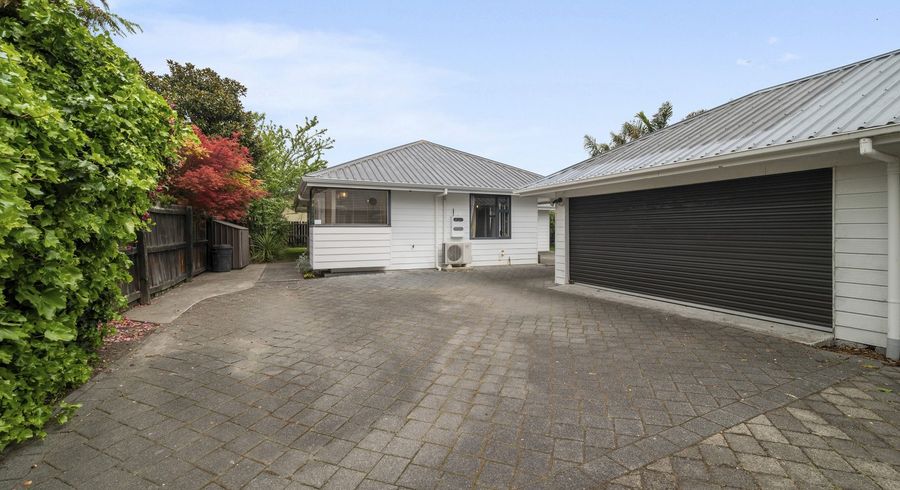  at 8B Holland Street, Glenholme, Rotorua, Bay Of Plenty