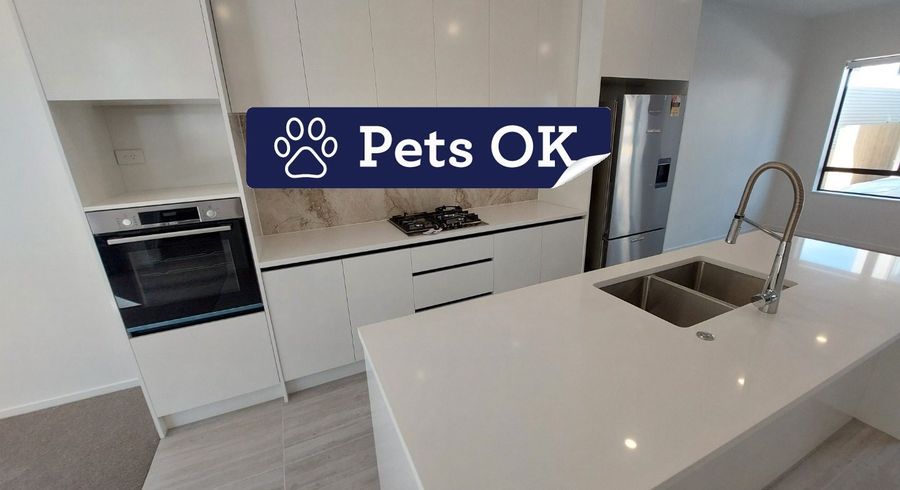  at 16/116 Colwill Road, Massey, Waitakere City, Auckland