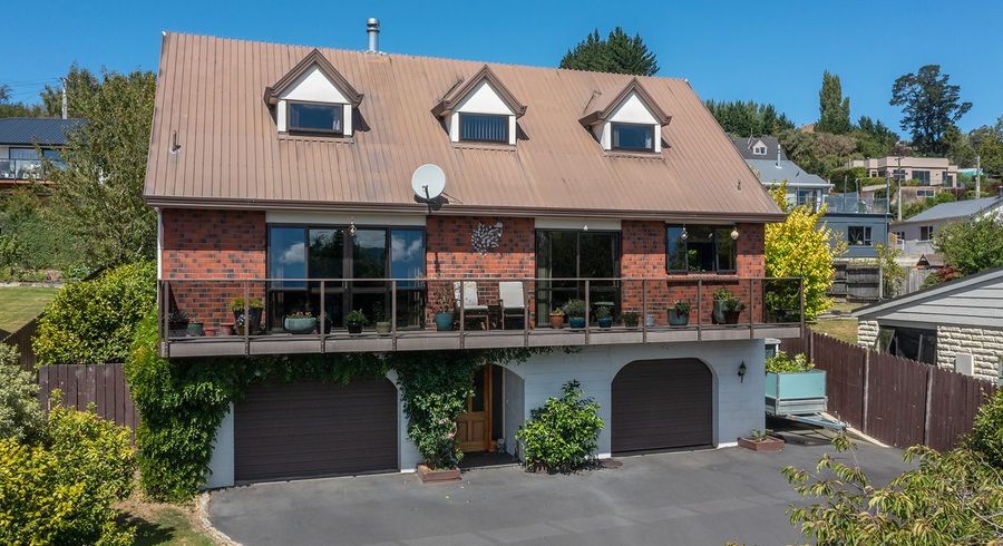  at 74 Kinmont Crescent, Kinmont Park, Mosgiel