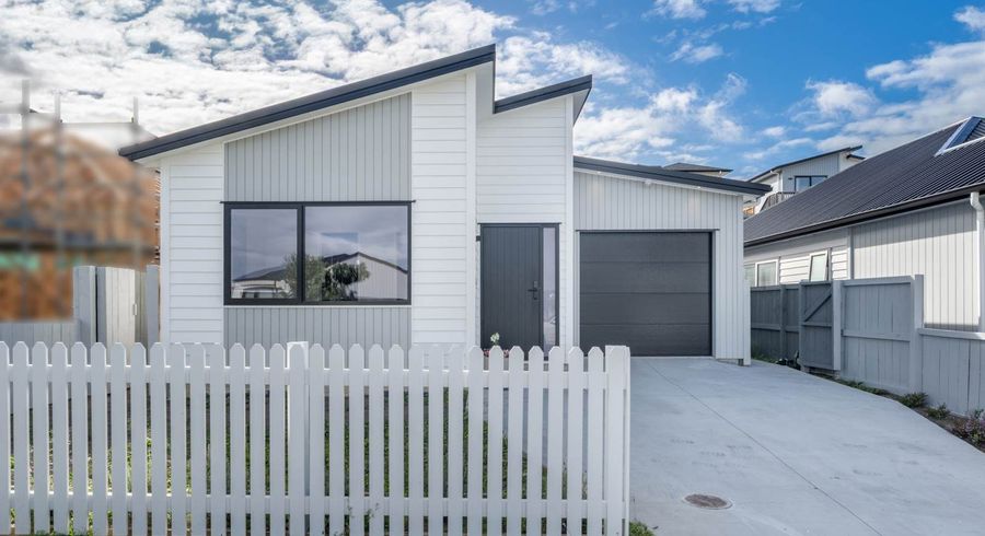  at 15 Whakairo Crescent, Gulf Harbour, Rodney, Auckland