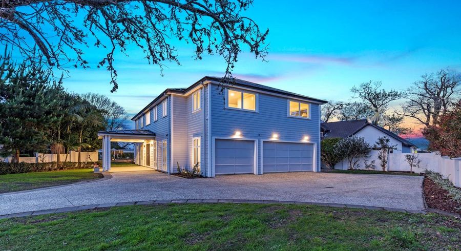  at 19 Oak Manor Drive, Albany, North Shore City, Auckland