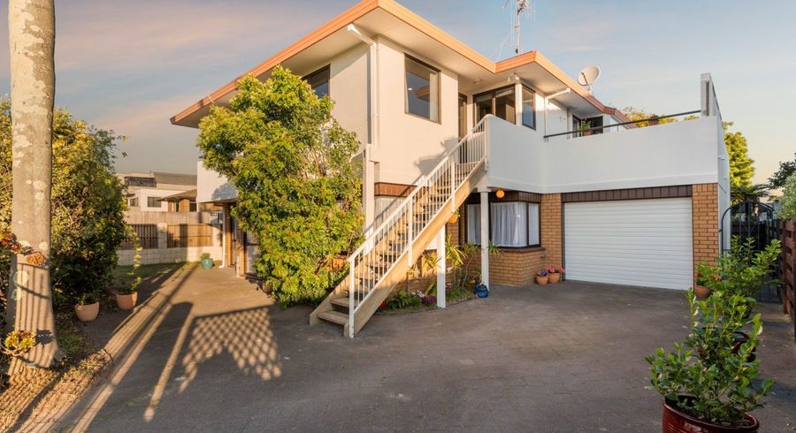  at 1 Sutherland Avenue, Mount Maunganui, Mount Maunganui