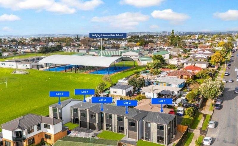  at Lot 3, 8 Woburn Street, Mangere East, Manukau City, Auckland