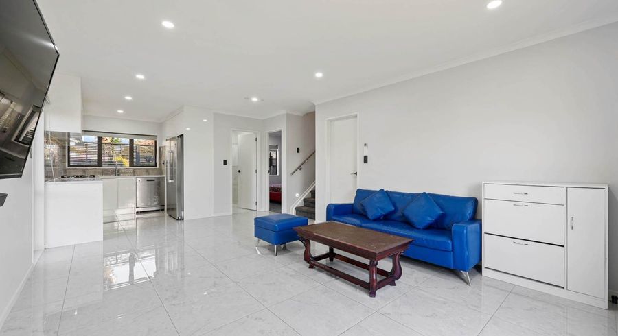  at 8/68 Huia Road, Papatoetoe, Manukau City, Auckland