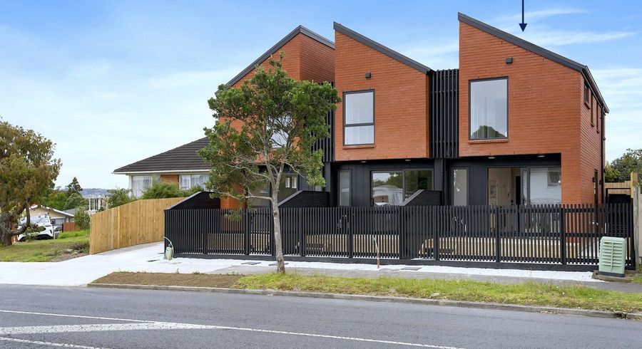  at 1/121 Reeves Road, Pakuranga Heights, Manukau City, Auckland
