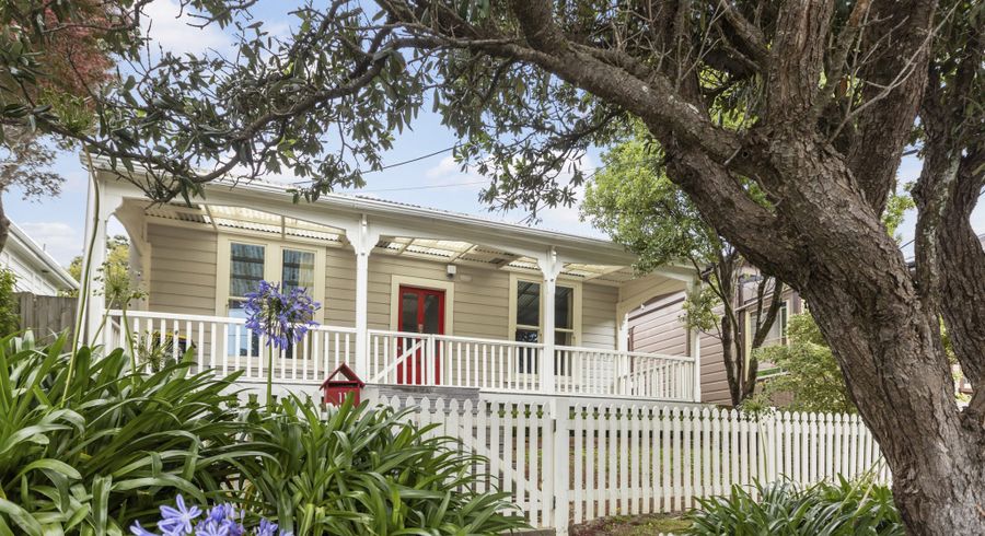  at 11 Danube Street, Island Bay, Wellington, Wellington