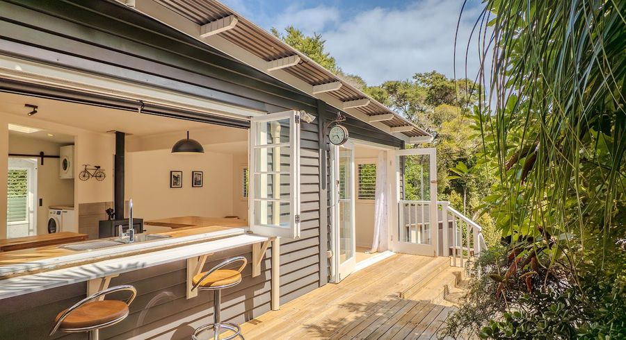  at 7 Frank Street, Oneroa, Waiheke Island, Auckland