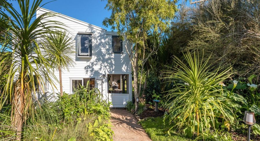  at 1 Ridge Road, Oneroa, Waiheke Island