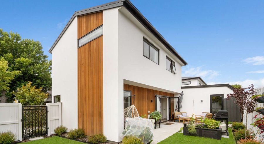  at 1/8 Hendon Street, Edgeware, Christchurch