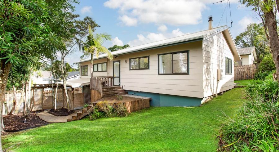  at 32B Gatman Street, Birkdale, North Shore City, Auckland