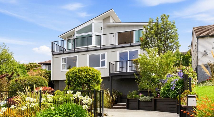  at 37 Earls Road, Saint Clair, Dunedin, Otago