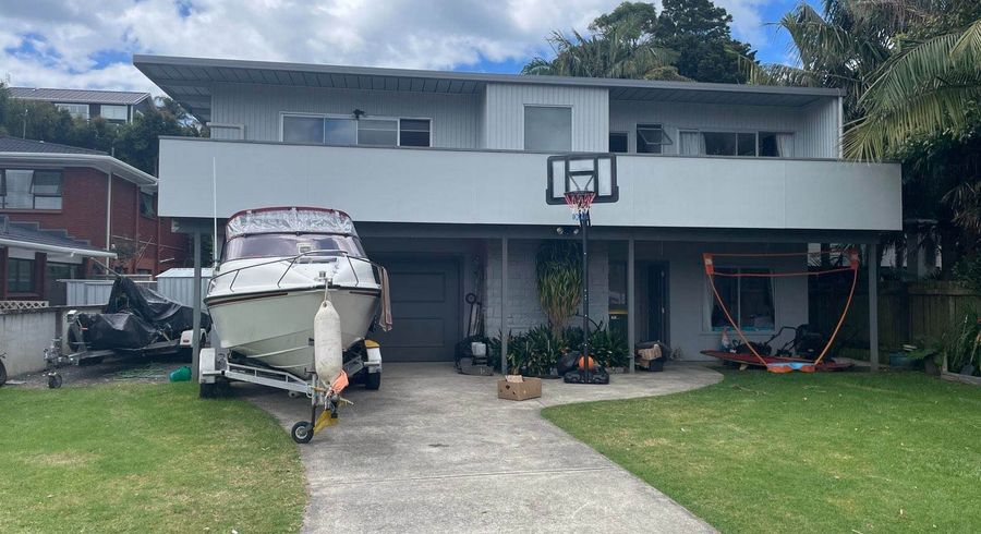  at 50 The Circle, Manly, Whangaparaoa