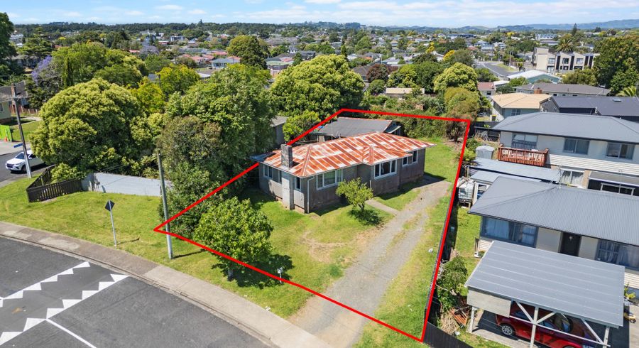  at 4 William Avenue, Manurewa, Auckland