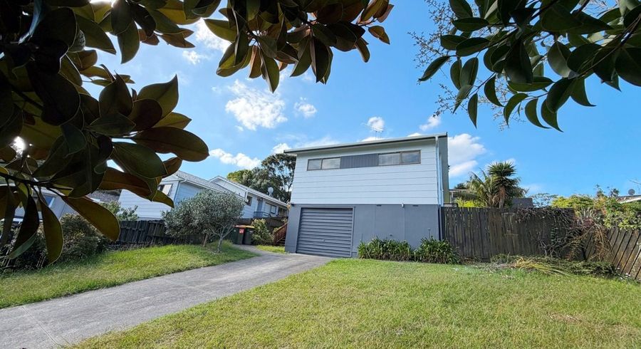  at 13 Jenanne Place, Totara Vale, North Shore City, Auckland