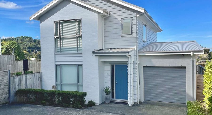  at 30 William Wallbank Crescent, Swanson, Auckland