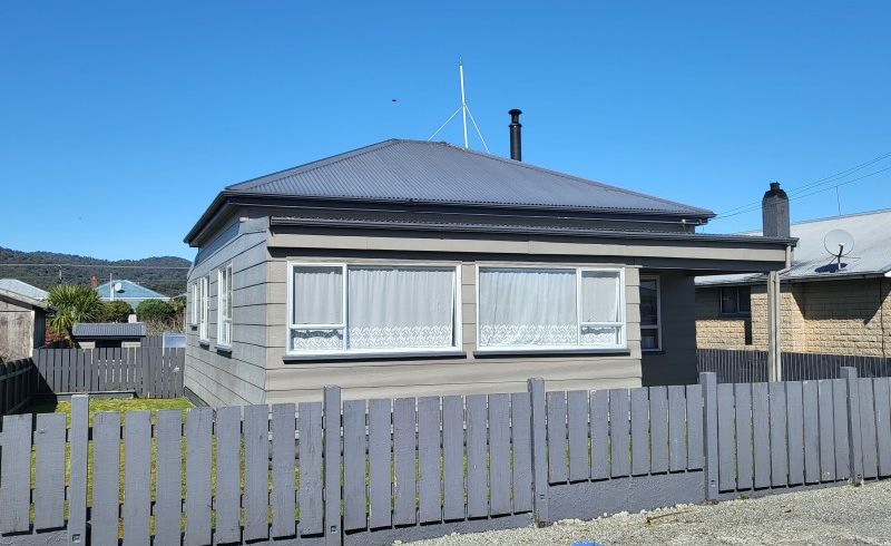  at 81 Reid Street, Blaketown, Greymouth