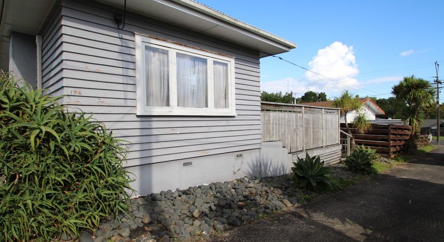  at 17A Neal Avenue, Glenfield, North Shore City, Auckland