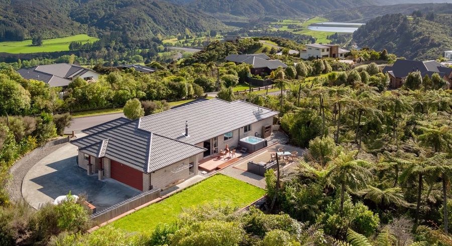 at 63 Mt Marua Way, Timberlea, Upper Hutt