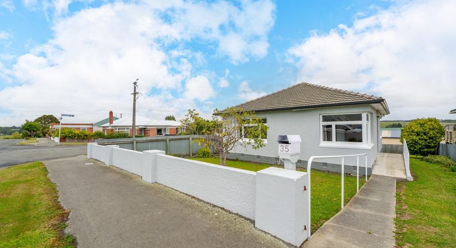  at 35 Saint George Street, Watlington, Timaru